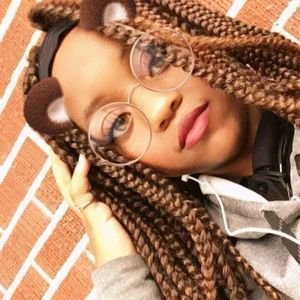 Meet your Posher, Oshauna